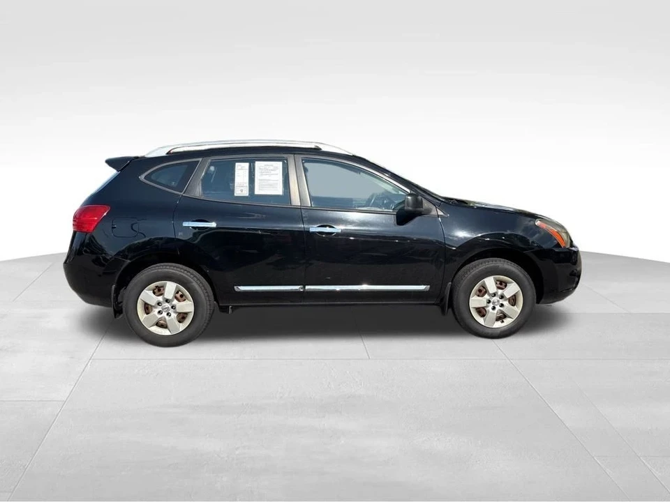 2015 Nissan Rogue - Image 8 of 12