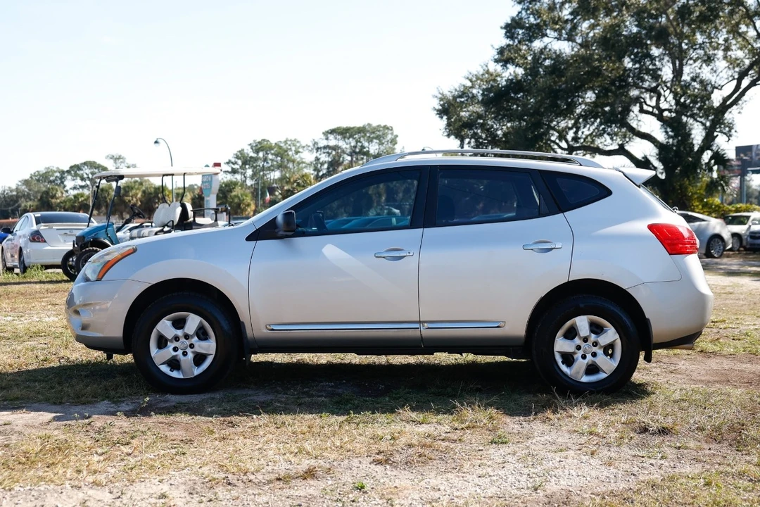 2015 Nissan Rogue - Image 3 of 12