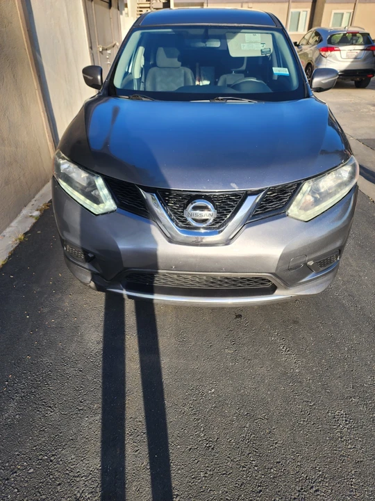 2015 Nissan Rogue - Image 16 of 21