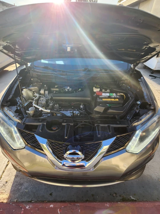2015 Nissan Rogue - Image 2 of 21