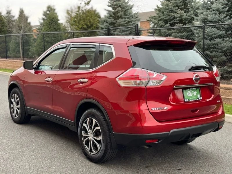 2015 Nissan Rogue - Image 11 of 12