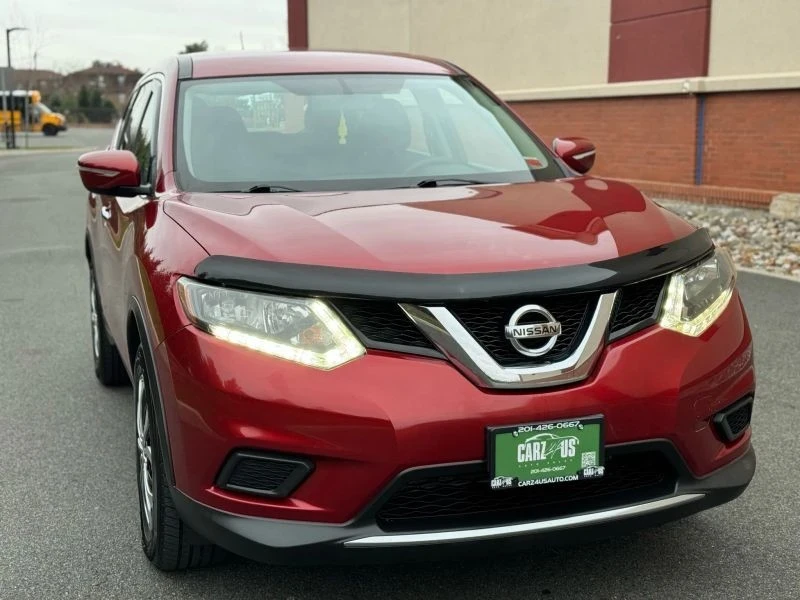 2015 Nissan Rogue - Image 4 of 12
