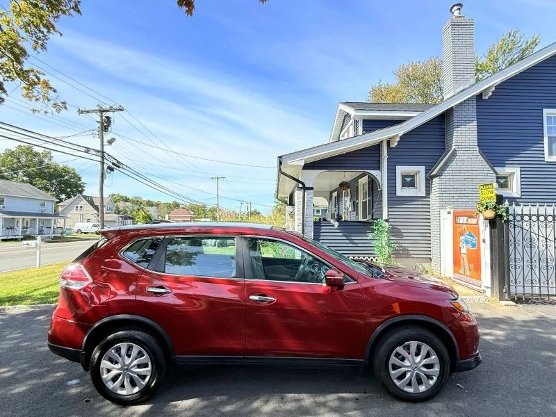 2015 Nissan Rogue - Image 4 of 12
