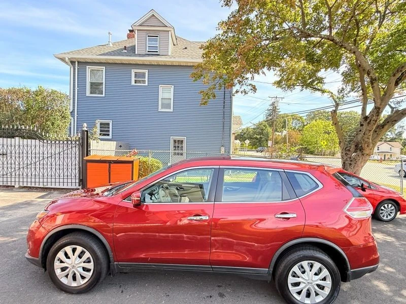 2015 Nissan Rogue - Image 7 of 12