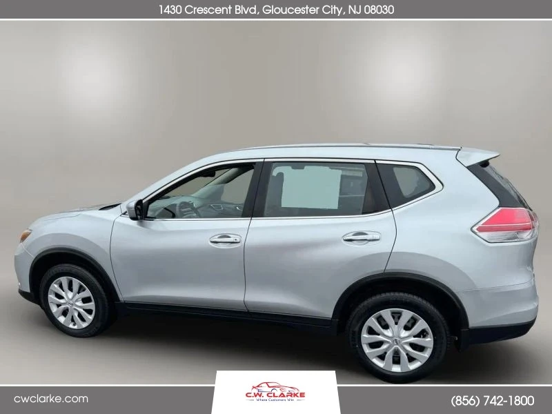 2015 Nissan Rogue - Image 8 of 12