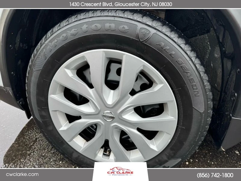 2015 Nissan Rogue - Image 9 of 12