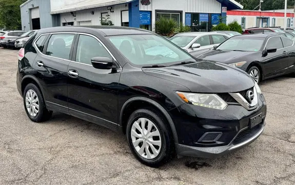 2015 Nissan Rogue S Sport Utility 4D
