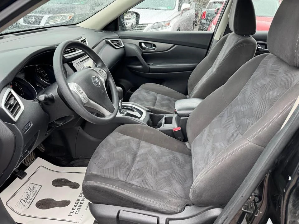 2015 Nissan Rogue - Image 7 of 19