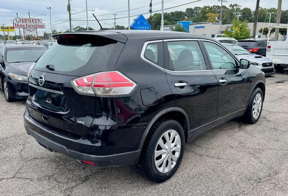 2015 Nissan Rogue - Image 6 of 19