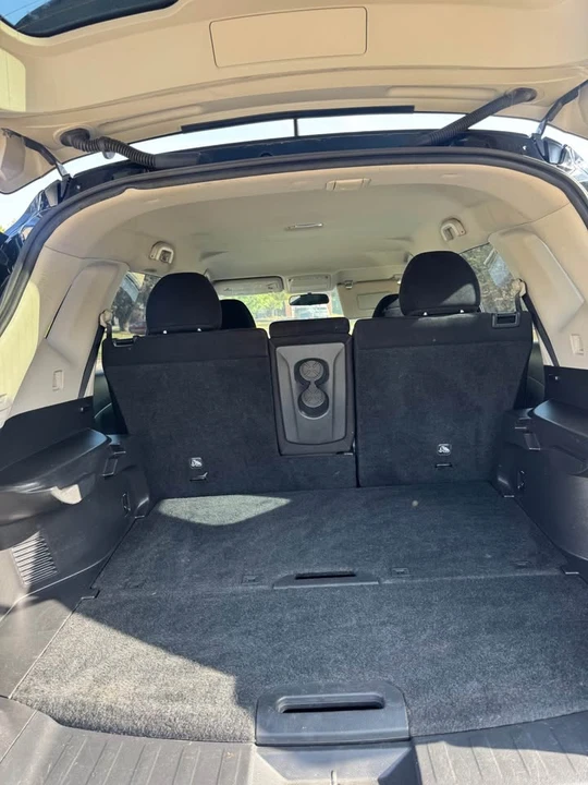 2015 Nissan Rogue - Image 7 of 13
