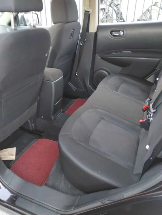 2015 Nissan Rogue - Image 10 of 18