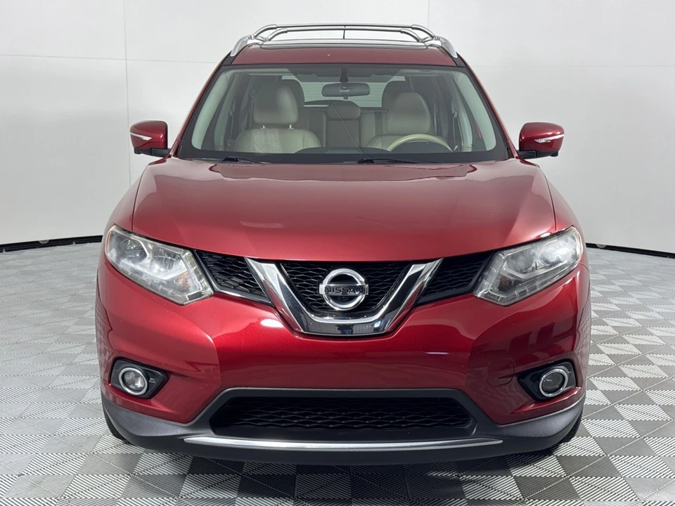 2015 Nissan Rogue - Image 10 of 12