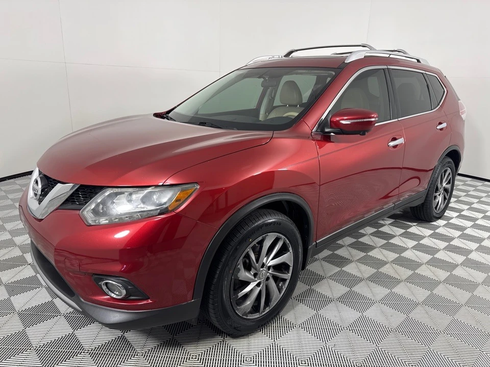 2015 Nissan Rogue - Image 8 of 12