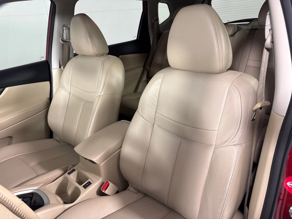 2015 Nissan Rogue - Image 12 of 12