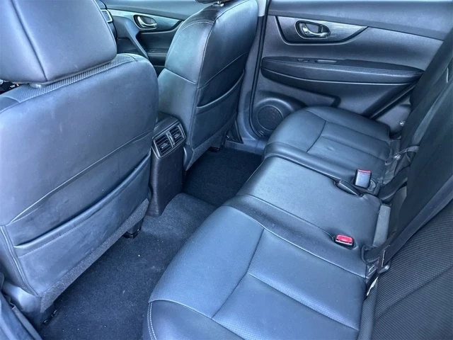 2015 Nissan Rogue - Image 12 of 12