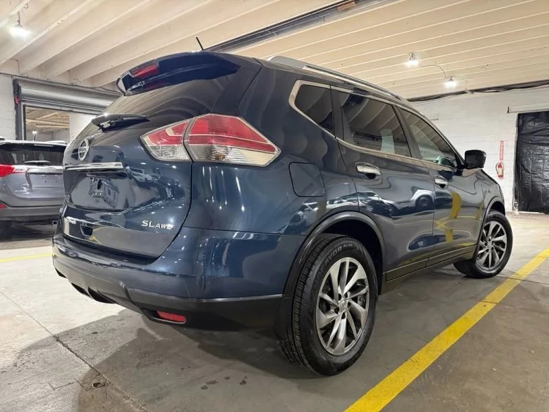 2015 Nissan Rogue - Image 4 of 12