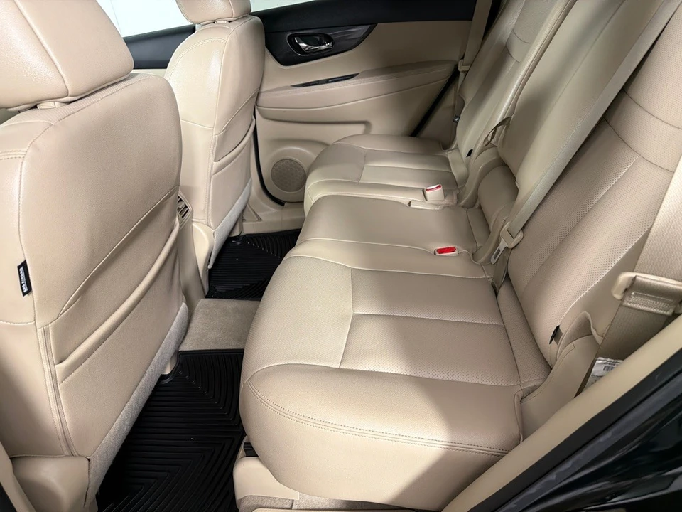 2015 Nissan Rogue - Image 21 of 21
