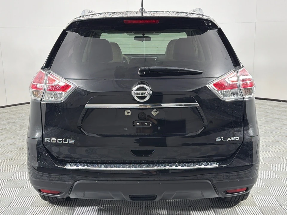 2015 Nissan Rogue - Image 6 of 21
