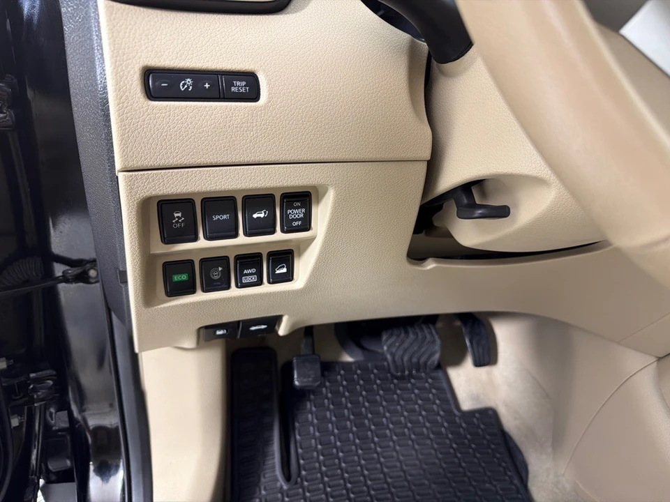 2015 Nissan Rogue - Image 15 of 21