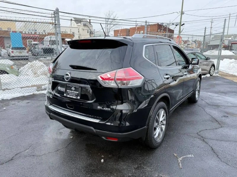 2015 Nissan Rogue - Image 6 of 12