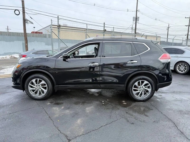 2015 Nissan Rogue - Image 3 of 12