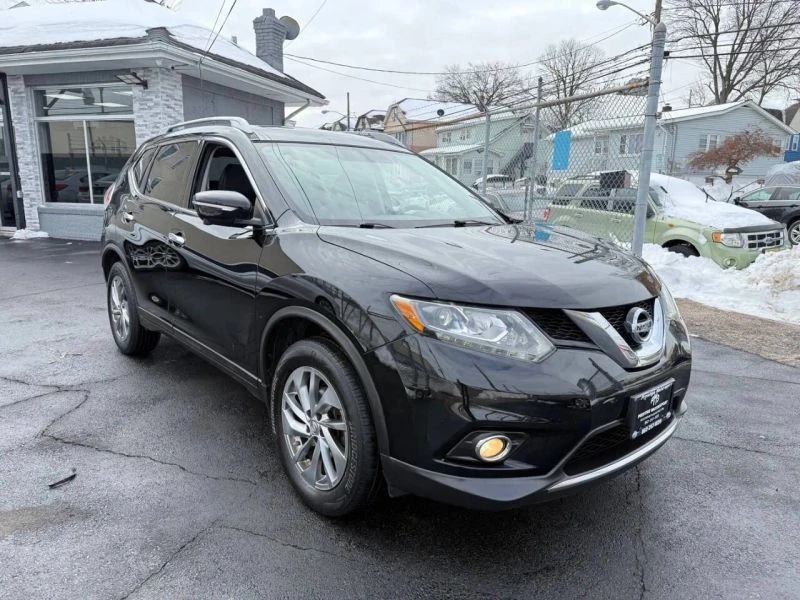 2015 Nissan Rogue - Image 8 of 12