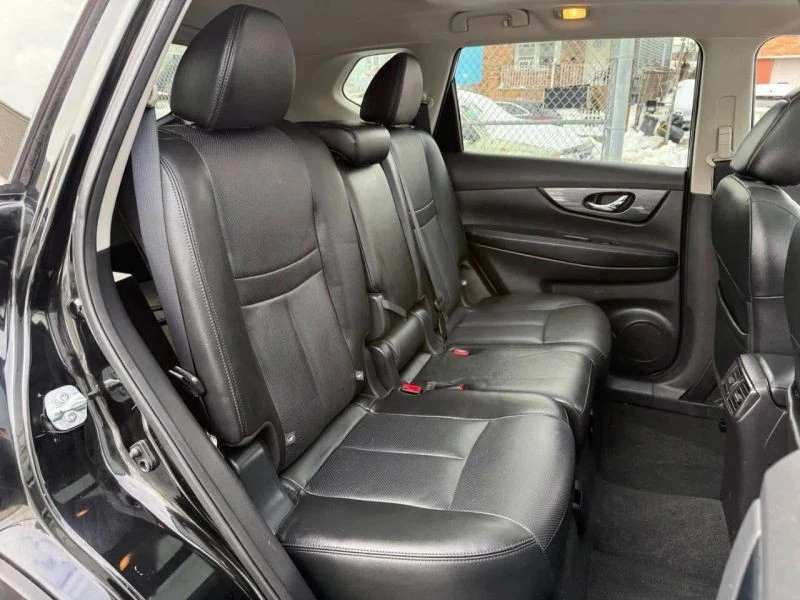 2015 Nissan Rogue - Image 12 of 12