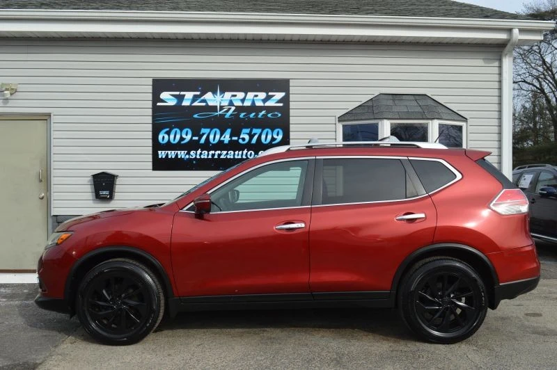 2015 Nissan Rogue - Image 2 of 12