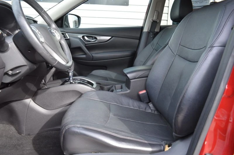 2015 Nissan Rogue - Image 12 of 12