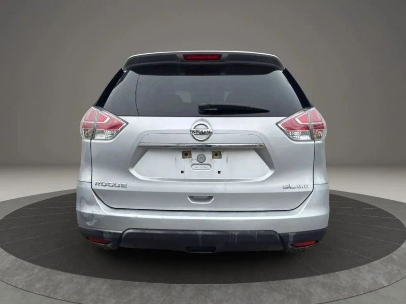2015 Nissan Rogue - Image 6 of 12