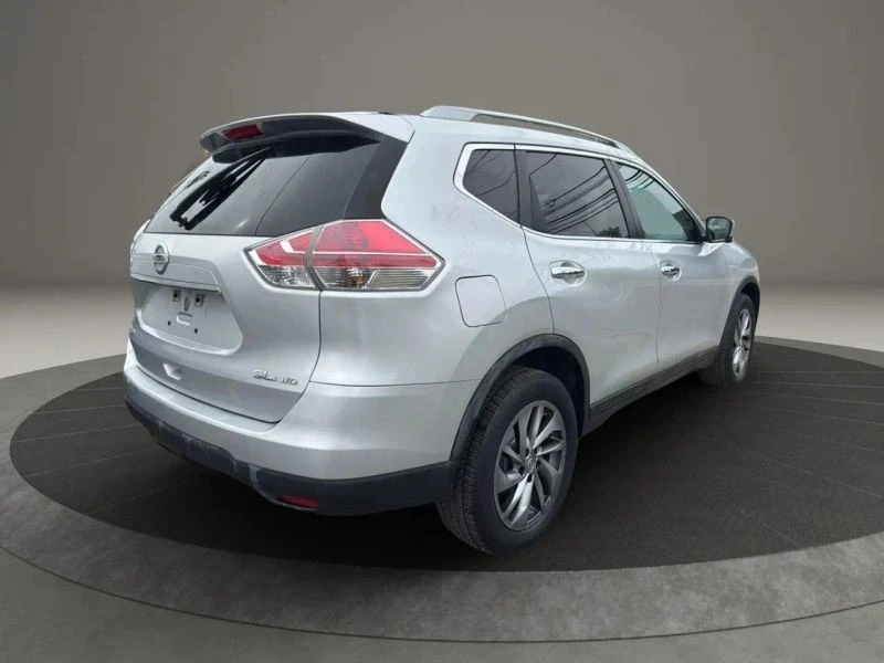 2015 Nissan Rogue - Image 5 of 12