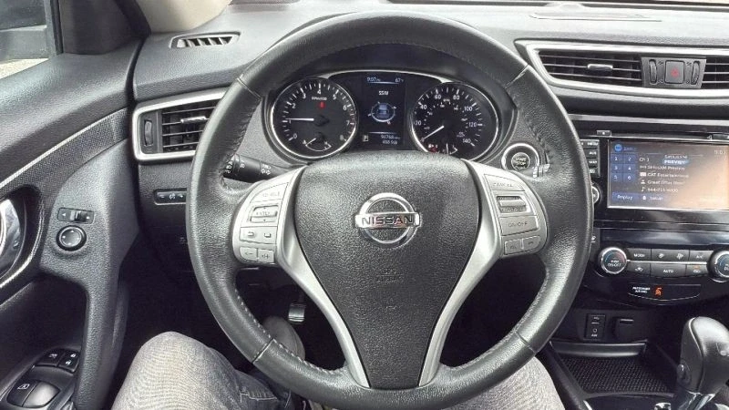 2015 Nissan Rogue - Image 10 of 12