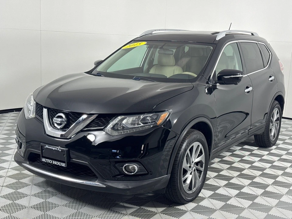 2015 Nissan Rogue - Image 10 of 12