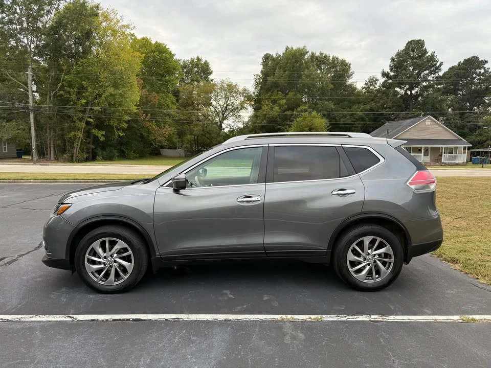2015 Nissan Rogue - Image 5 of 19
