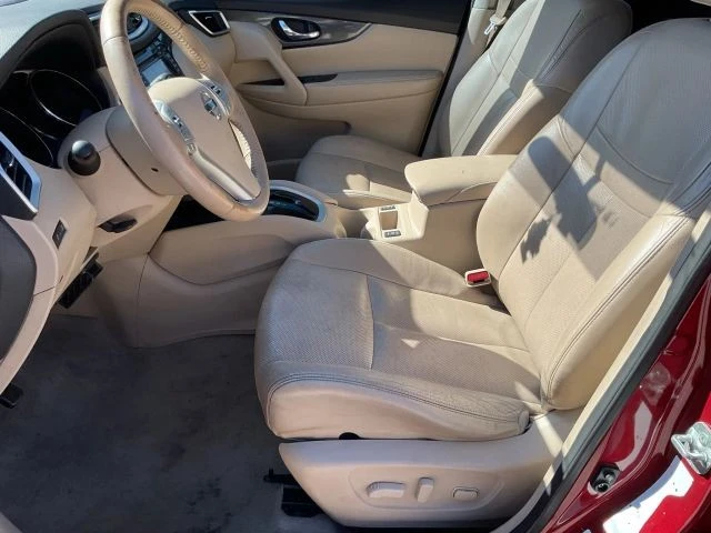 2015 Nissan Rogue - Image 2 of 21