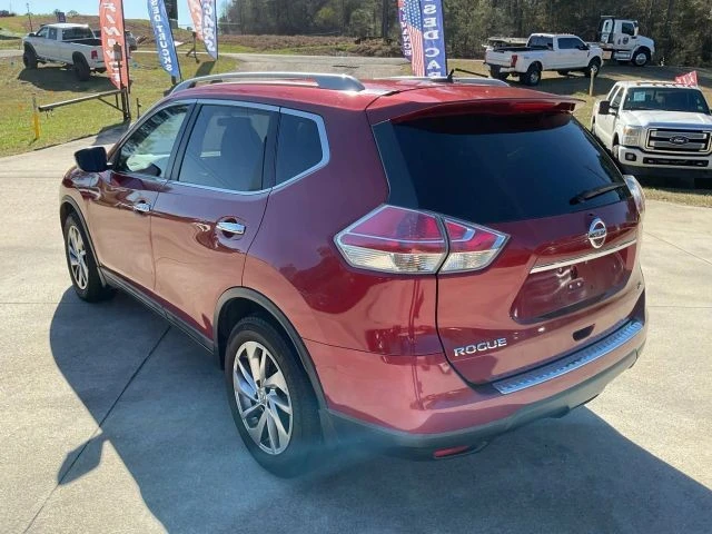 2015 Nissan Rogue - Image 10 of 21
