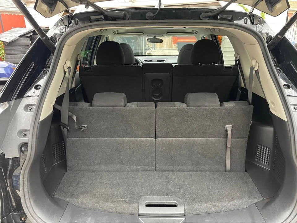 2015 Nissan Rogue - Image 16 of 18