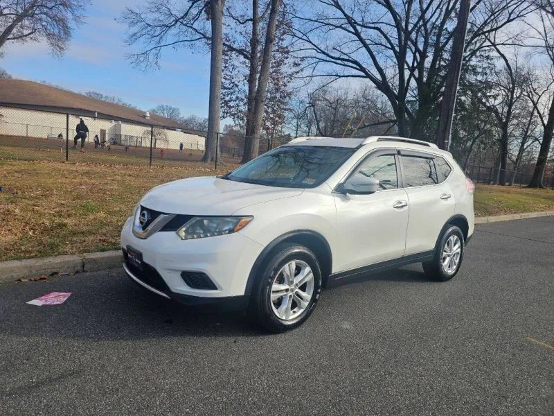 2015 Nissan Rogue - Image 7 of 12