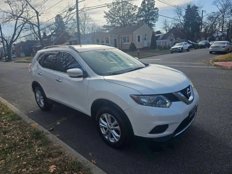 2015 Nissan Rogue - Image 9 of 12