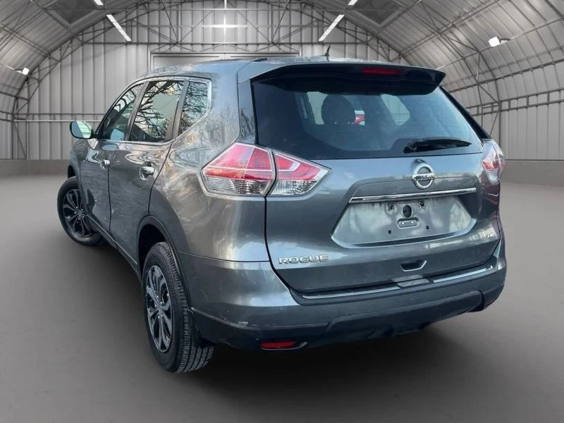 2015 Nissan Rogue - Image 8 of 12