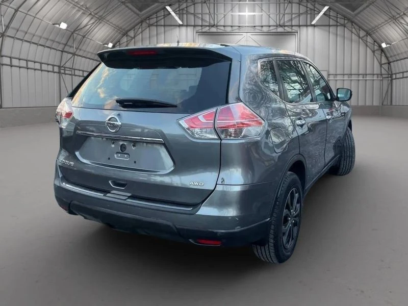 2015 Nissan Rogue - Image 7 of 12
