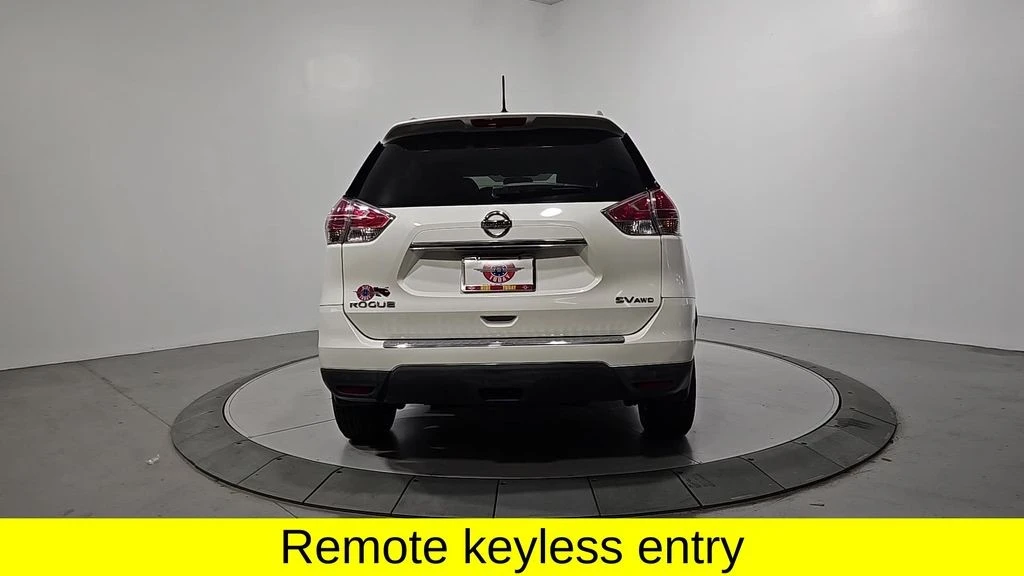 2015 Nissan Rogue - Image 4 of 12