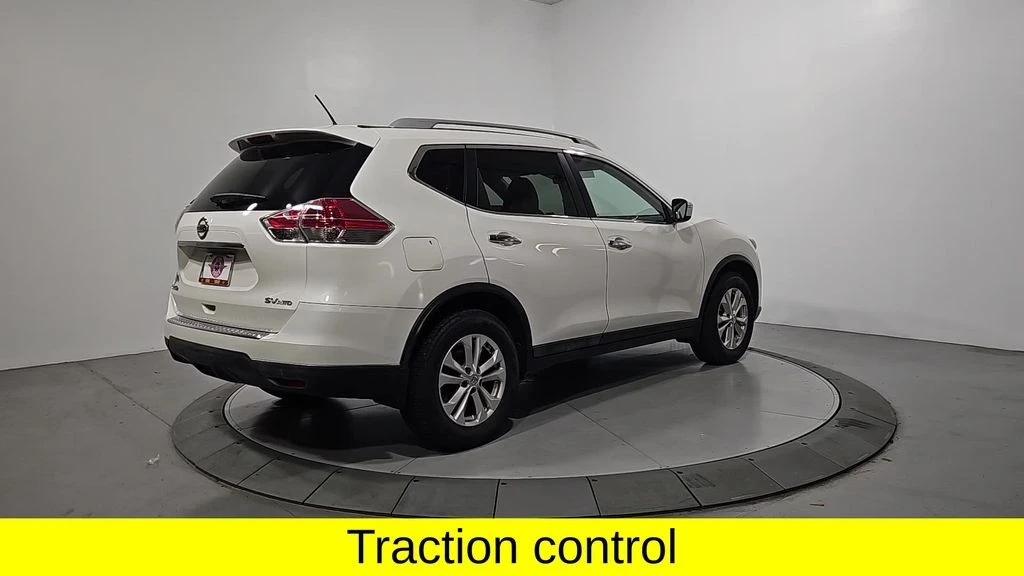 2015 Nissan Rogue - Image 5 of 12