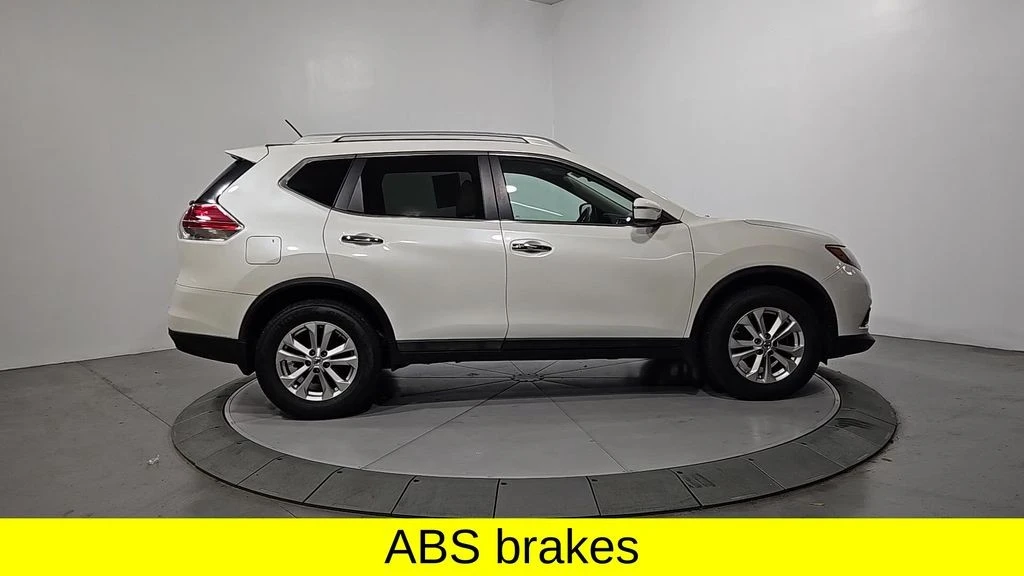 2015 Nissan Rogue - Image 7 of 12