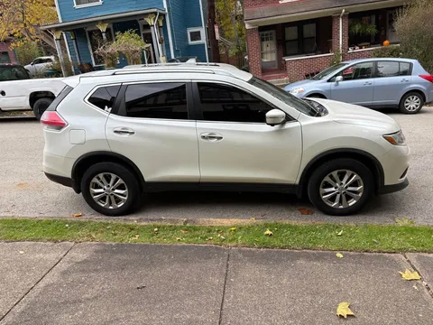 2015 Nissan Rogue SV AWD