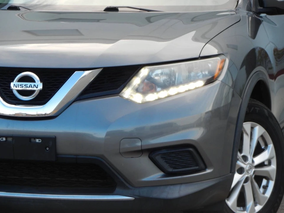 2015 Nissan Rogue - Image 4 of 21