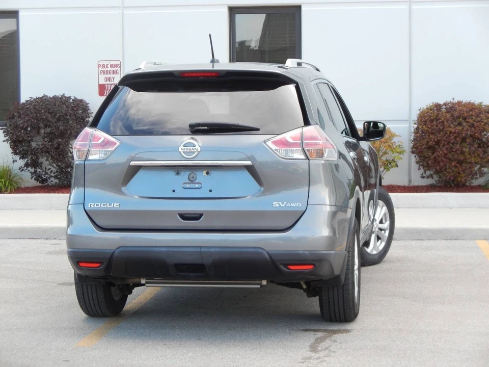 2015 Nissan Rogue - Image 16 of 21