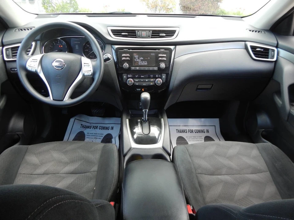 2015 Nissan Rogue - Image 2 of 12