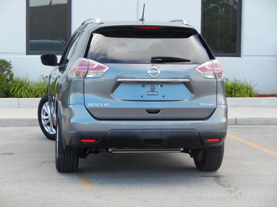 2015 Nissan Rogue - Image 13 of 21
