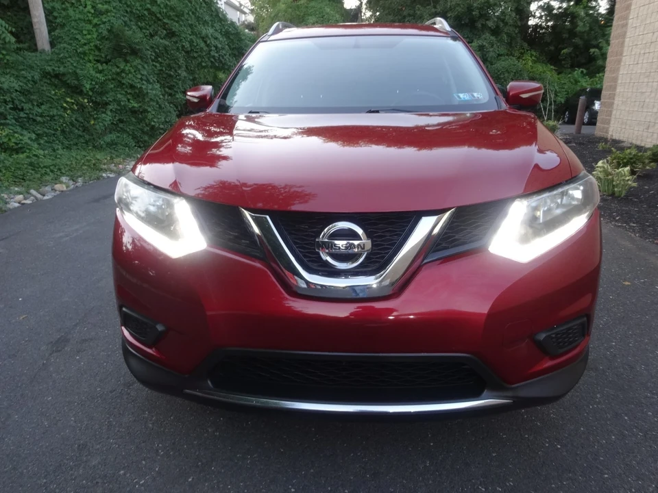 2015 Nissan Rogue - Image 2 of 20